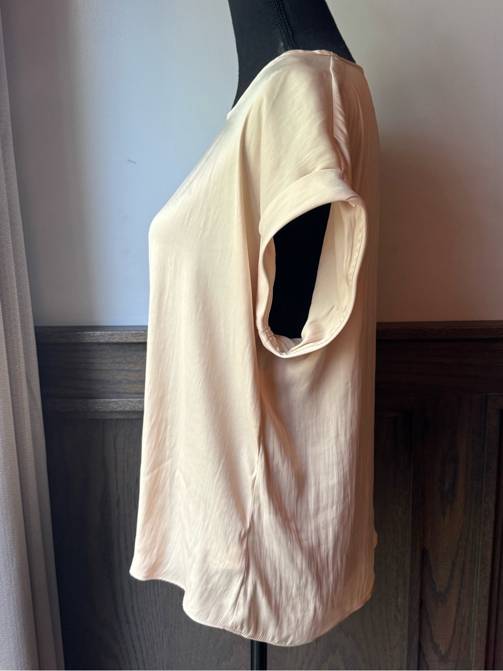 Nine West Pale Blush Short Sleeve Scoop Neck Top - Picture 2 of 7